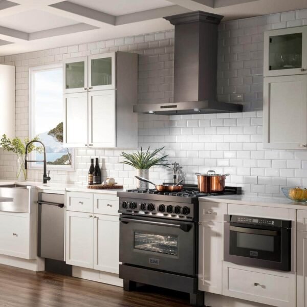 black-stainless-steel-zline-kitchen-and-bath-wall-mount-range-hoods-bskencrn-bt-36-e1_1000
