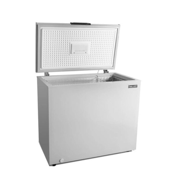 cool-gray-newair-chest-freezers-nft070ga00-77_1000