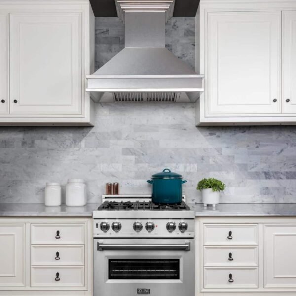 durasnow-stainless-steel-zline-kitchen-and-bath-wall-mount-range-hoods-8656s-36-e1_1000