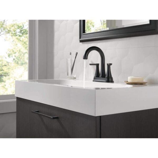 matte-black-delta-centerset-bathroom-faucets-25860lf-bl-e1_1000