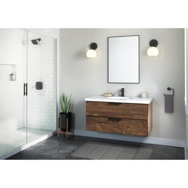 matte-black-delta-single-hole-bathroom-faucets-fvs3-mo0302-bl-e1_1000