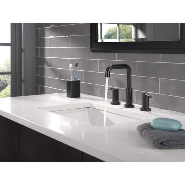 matte-black-delta-widespread-bathroom-faucets-35849lf-bl-e1_1000