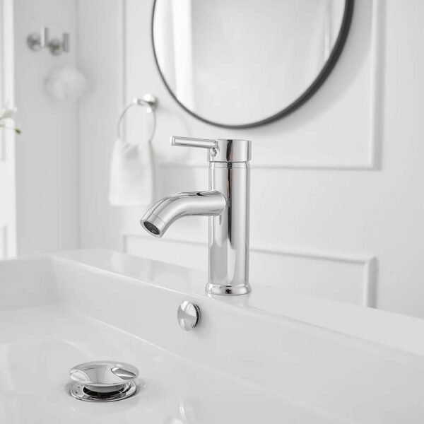 polished-chrome-bwe-single-hole-bathroom-faucets-a-99052-c-2-e1_1000