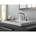 spotshield-brushed-nickel-delta-centerset-bathroom-faucets-25789lf-sp-e1_1000