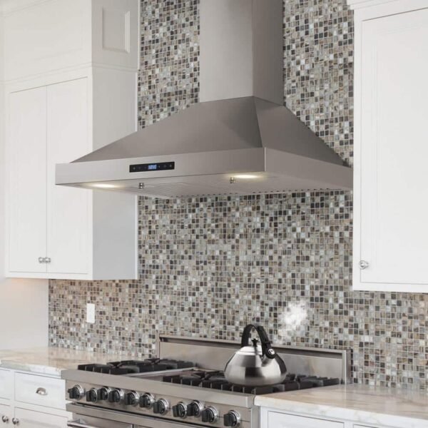stainless-steel-vissani-wall-mount-range-hoods-qr814-e1_1000