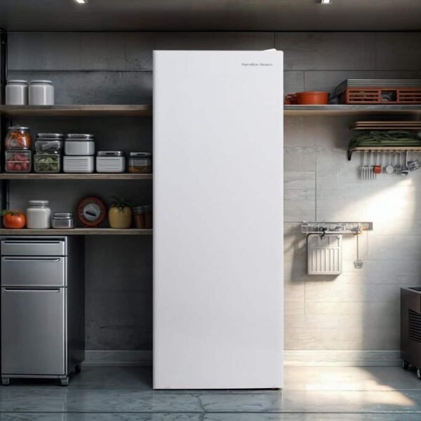white-hamilton-beach-upright-freezers-hbfrf6892-white-1d_1000