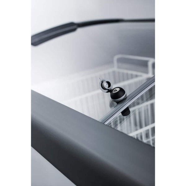 white-summit-appliance-commercial-freezers-focus171-66_1000