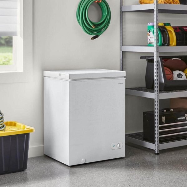 white-vissani-chest-freezers-hmcf5w5-a0_1000
