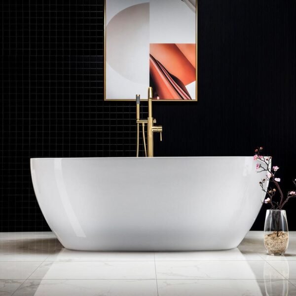 white-with-brushed-gold-trim-woodbridge-freestanding-tubs-hbt5564-40_1000