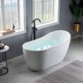 white-with-matte-black-trim-woodbridge-freestanding-tubs-hbt5837-e1_1000